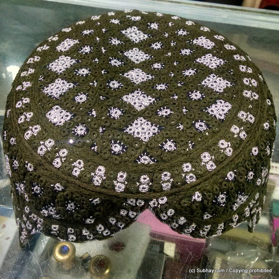 Yaqoobi Tando Adam / Zardari Sindhi Cap / Topi (Hand Made) MK-271